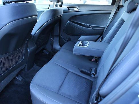Used 2019 Hyundai Tucson SE AWD/4WD image 14