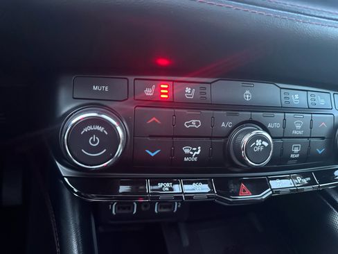 Used 2021 Dodge Durango R/T w/ Blacktop Package image 37