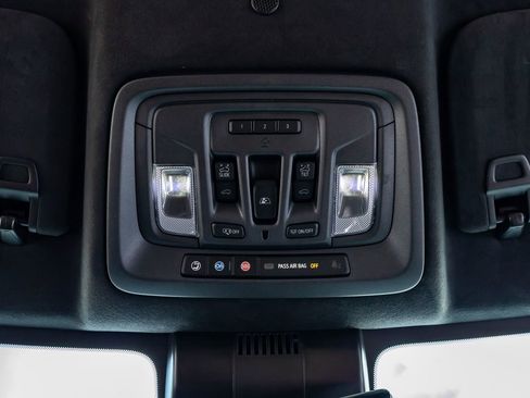 Used 2024 GMC Sierra 2500 Denali Ultimate image 29