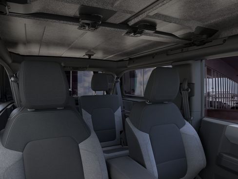 New 2026 Ford Bronco 2-Door AWD/4WD image 12