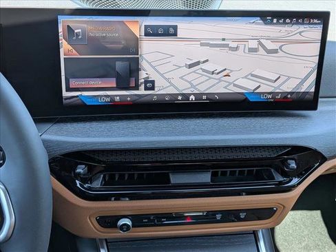 New 2026 BMW 330i xDrive Sedan w/ M Sport Package AWD/4WD image 14