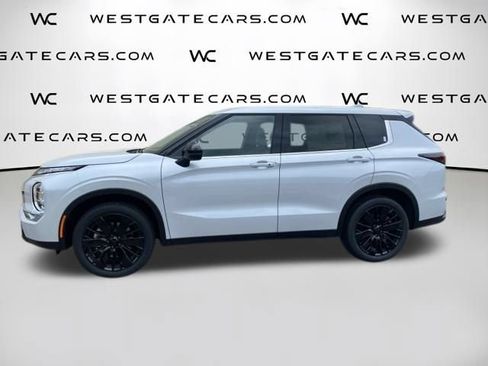 New 2026 Mitsubishi Outlander LE FWD image 4