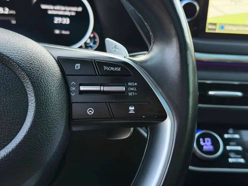 Used 2020 Hyundai Sonata Limited FWD image 14