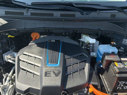 Certified 2023 Hyundai Kona SEL FWD image 15
