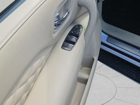 Used 2023 INFINITI QX80 Sensory w/ Cargo Package AWD/4WD image 9