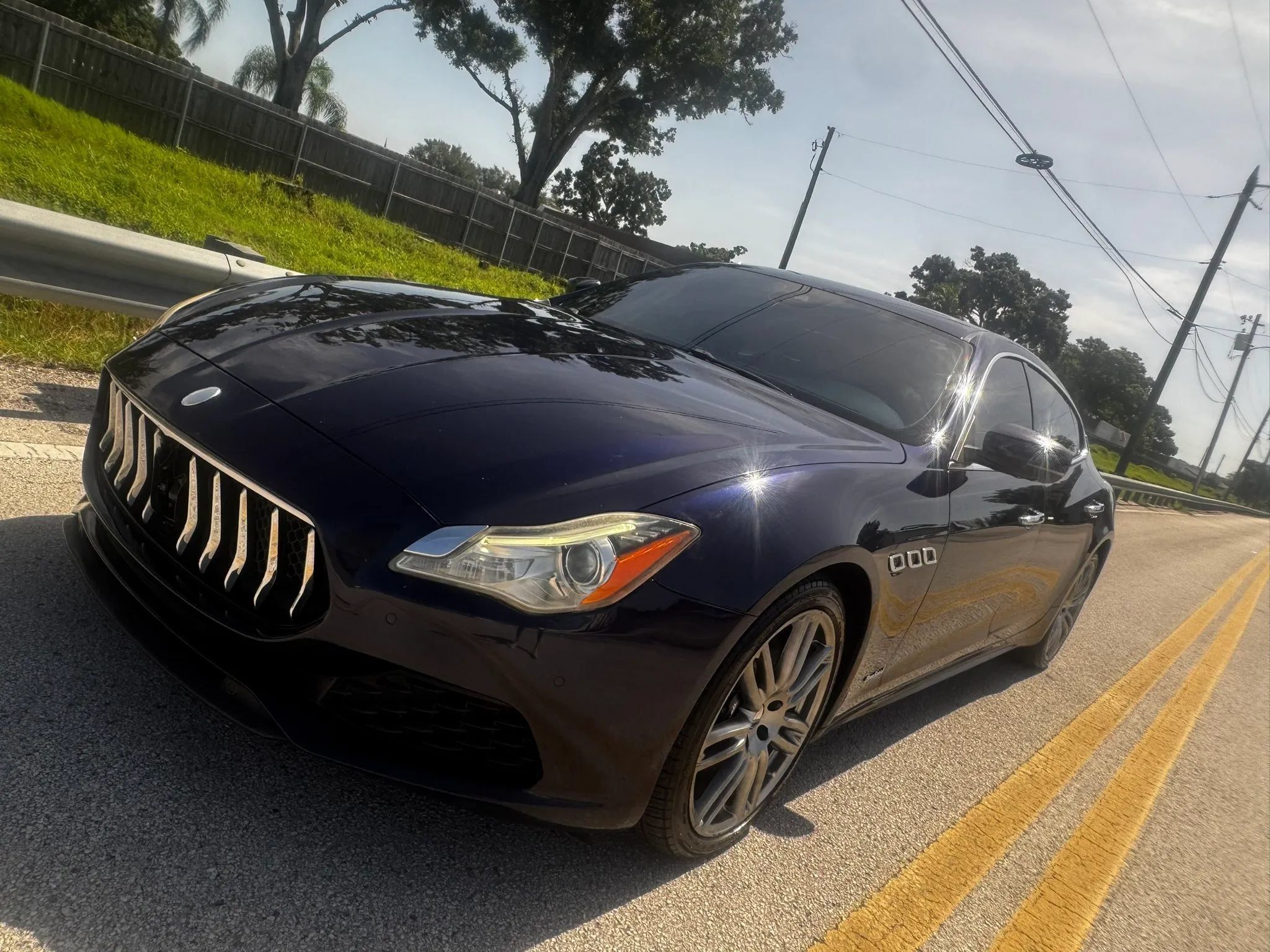 Used 2017 Maserati Quattroporte S RWD image 3
