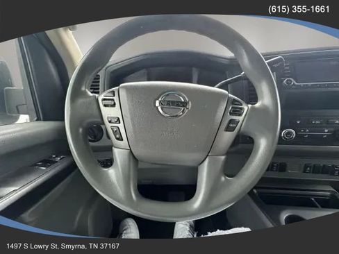 Used 2018 Nissan NV 2500 SV RWD image 15