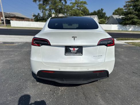 Used 2021 Tesla Model Y Long Range AWD/4WD image 6