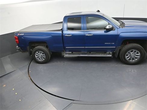 Used 2016 Chevrolet Silverado 2500 LTZ w/ LTZ Plus Package image 26