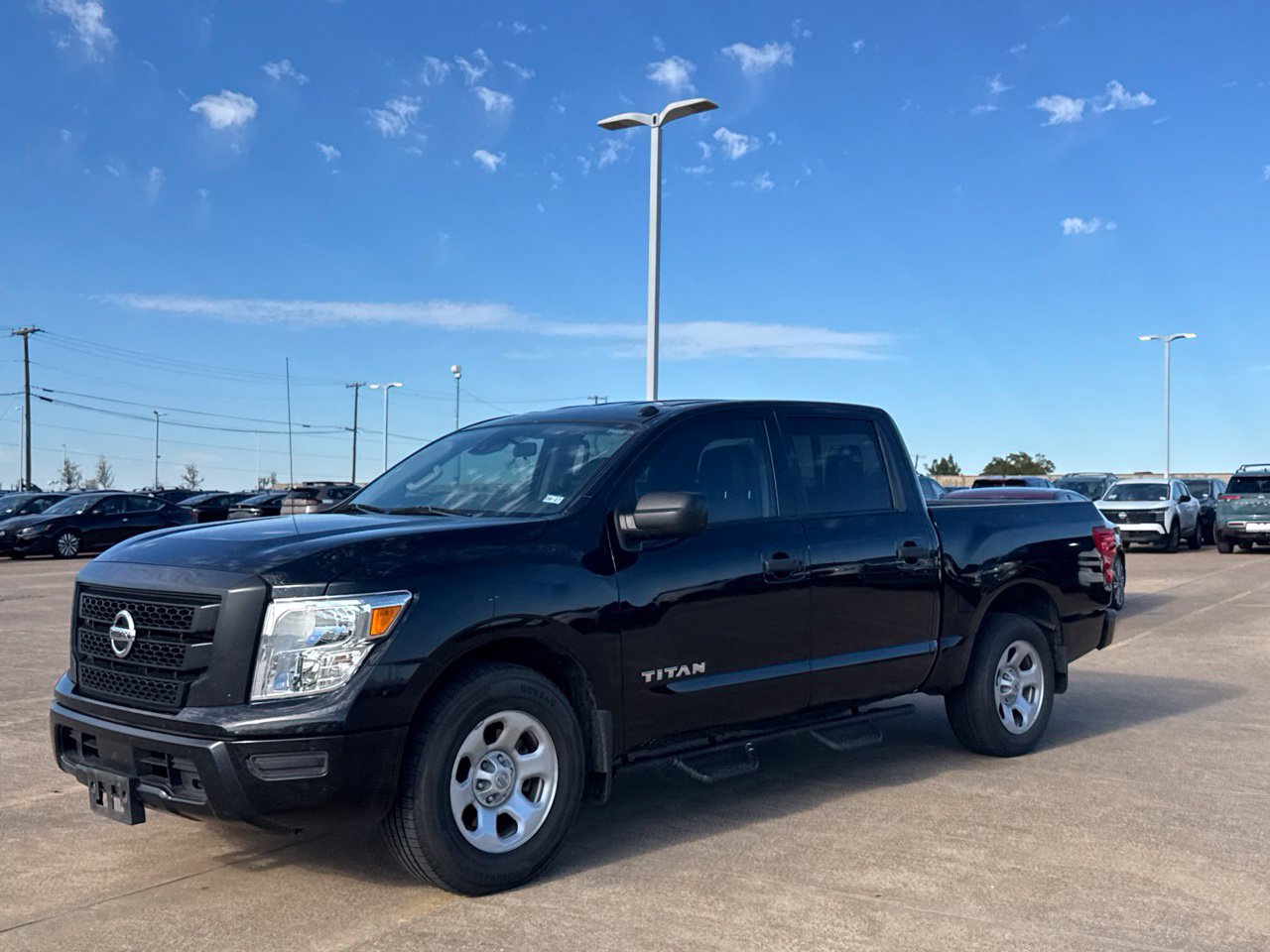 Used 2021 Nissan Titan S w/ S Utility Package RWD image 12
