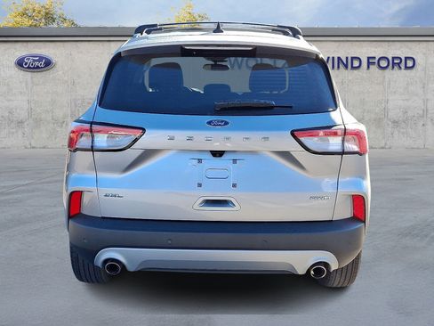 Certified 2022 Ford Escape SEL image 5