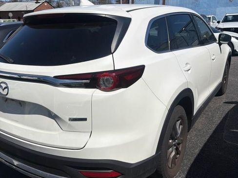 Used 2023 MAZDA CX-9 Touring image 2