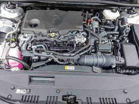 Used 2025 Toyota Camry LE FWD image 25
