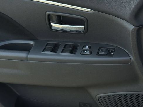Used 2025 Mitsubishi Outlander Sport ES AWD/4WD image 15