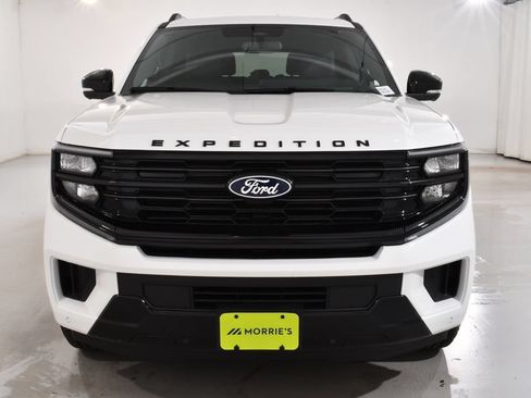 New 2027 Ford Expedition Max Platinum w/ Stealth Performance Package AWD/4WD image 3