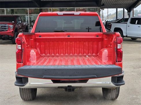 Used 2022 Chevrolet Silverado 1500 LT image 10