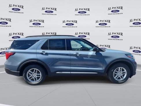 New 2025 Ford Explorer Active w/ Active Comfort Package image 6