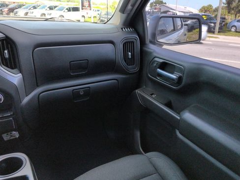 Used 2022 Chevrolet Silverado 1500 Custom RWD image 14