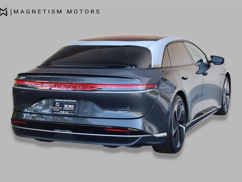 Used 2024 Lucid Air Touring AWD/4WD image 9