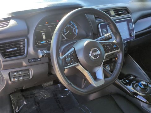 Used 2023 Nissan Leaf SV Plus image 15