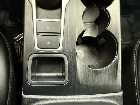 Used 2023 Ford Escape Platinum image 39