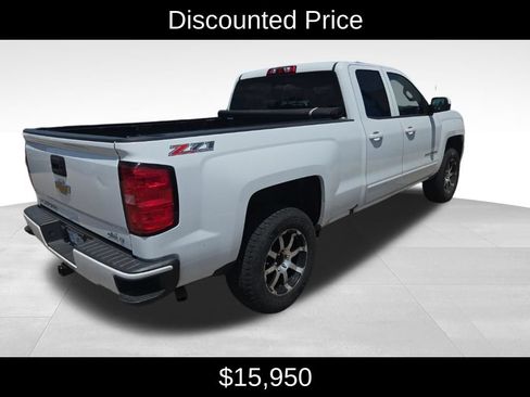 Used 2017 Chevrolet Silverado 1500 LT w/ All Star Edition AWD/4WD image 3