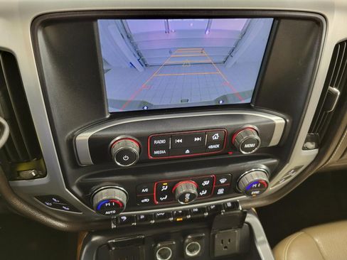 Used 2015 GMC Sierra 2500 SLT AWD/4WD image 15