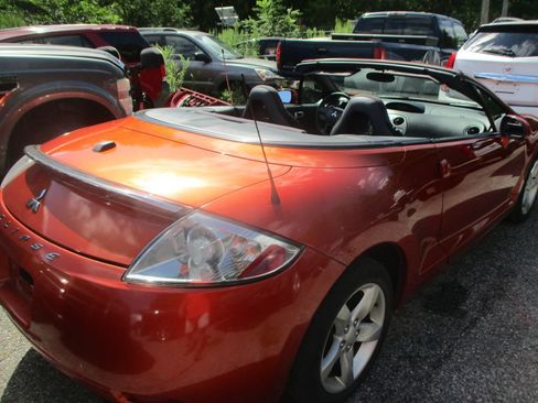 Used 2008 Mitsubishi Eclipse GS FWD image 4
