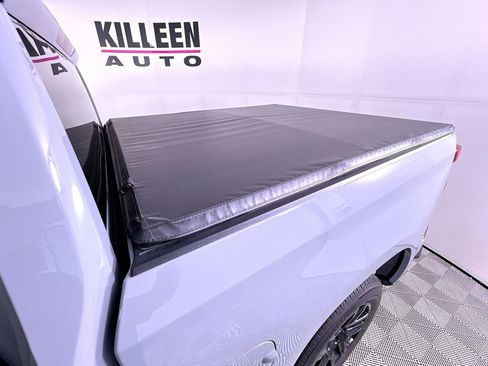 Used 2024 Chevrolet Silverado 1500 Custom image 24