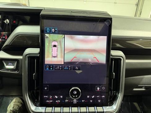 New 2026 GMC Yukon Elevation w/ Elevation Premium Package image 20