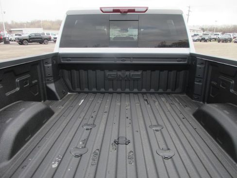 New 2026 GMC Sierra 3500 Denali w/ Denali Reserve Package AWD/4WD image 5