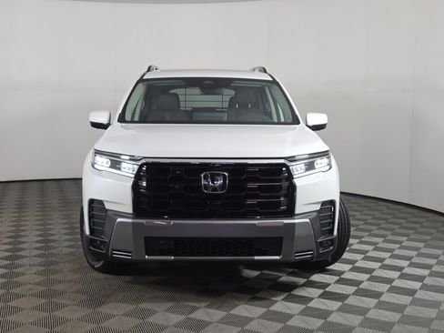 New 2026 Honda Pilot Elite image 2