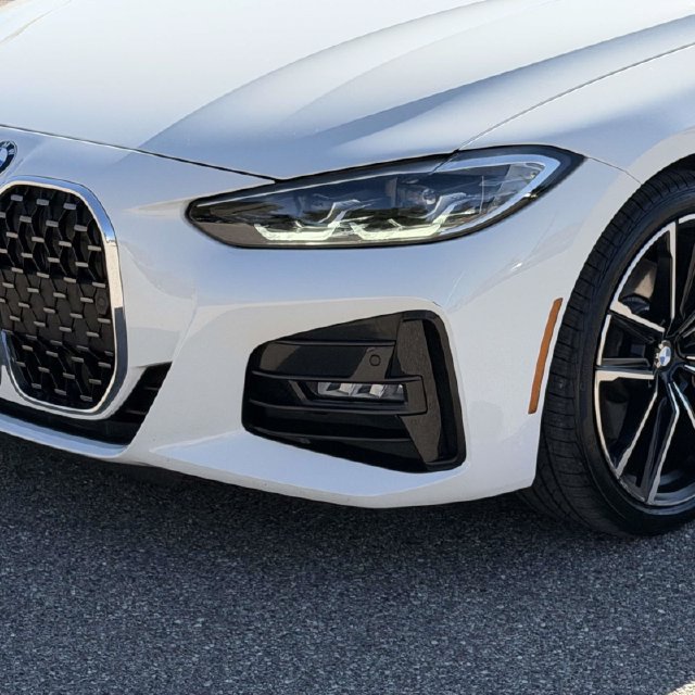 Certified 2024 BMW 430i xDrive Convertible w/ M Sport Package AWD/4WD image 12