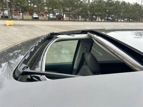 Used 2015 Honda Odyssey EX-L image 16