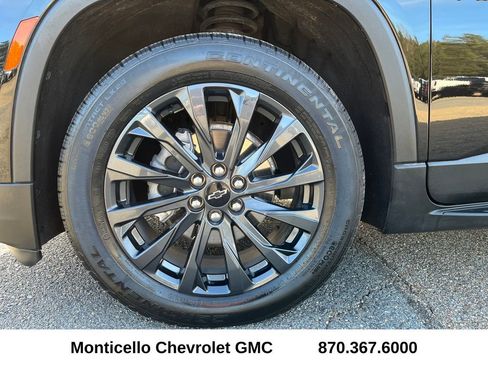 Used 2022 Chevrolet Traverse RS w/ LPO, Floor Liner Package image 29