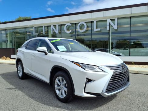 Used 2017 Lexus RX 350 AWD w/ Premium Package image 2