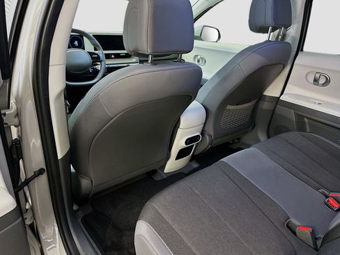 Used 2024 Hyundai Ioniq 5 SEL image 28