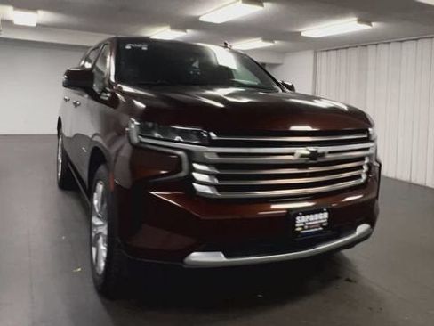 Certified 2022 Chevrolet Tahoe High Country AWD/4WD image 3