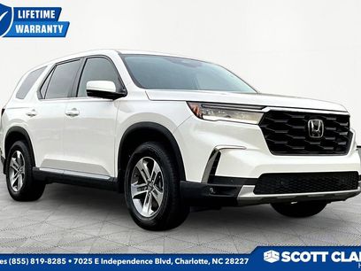 Used 2025 Honda Pilot EX-L