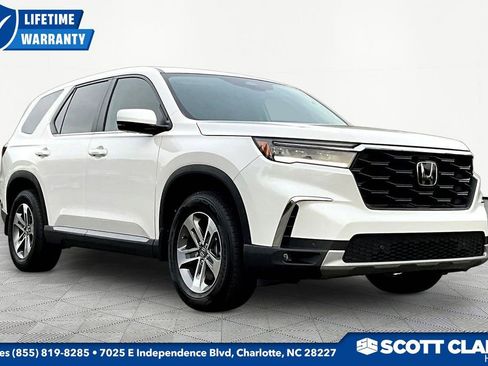 Used 2025 Honda Pilot EX-L image 1