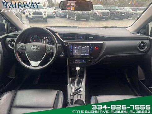 Used 2018 Toyota Corolla XSE image 26