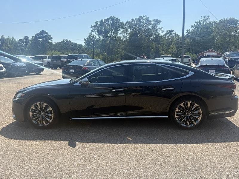Used 2018 Lexus LS 500 w/ Interior Upgrade Package RWD image 36