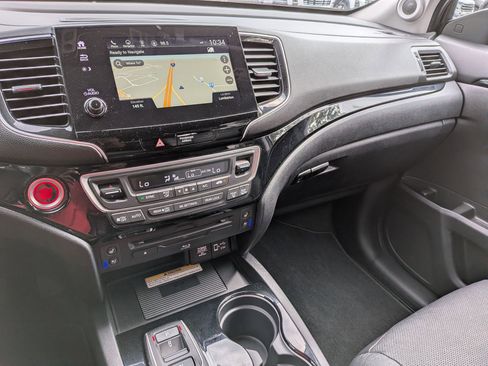 Used 2022 Honda Pilot Elite image 22