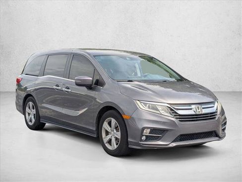 Used 2018 Honda Odyssey EX image 3