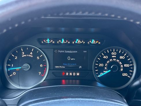 Certified 2019 Ford F150 XLT w/ Equipment Group 301A Mid AWD/4WD image 17