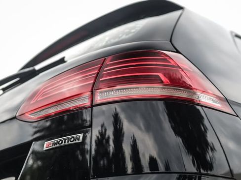 Used 2019 Volkswagen Golf Alltrack SE AWD/4WD image 27