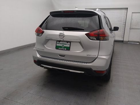 Used 2019 Nissan Rogue SV AWD/4WD image 7