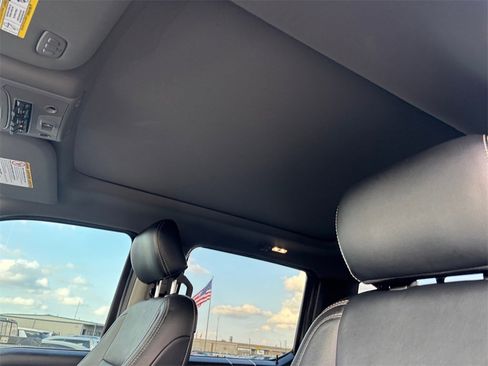 Used 2020 Ford F350 Lariat w/ Lariat Ultimate Package image 12