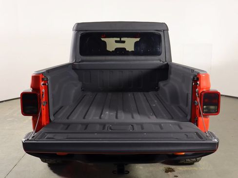Used 2022 Jeep Gladiator Mojave AWD/4WD image 17