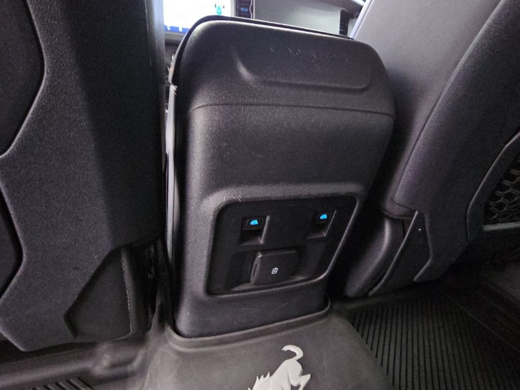 Used 2024 Ford Bronco Black Diamond AWD/4WD image 32
